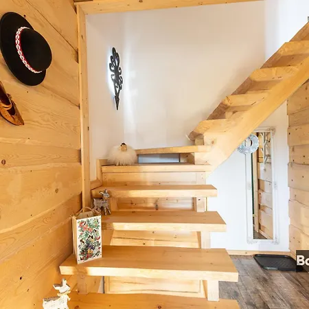 Highland Charm Apartment *