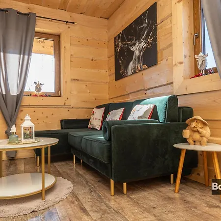 Highland Charm Apartment *